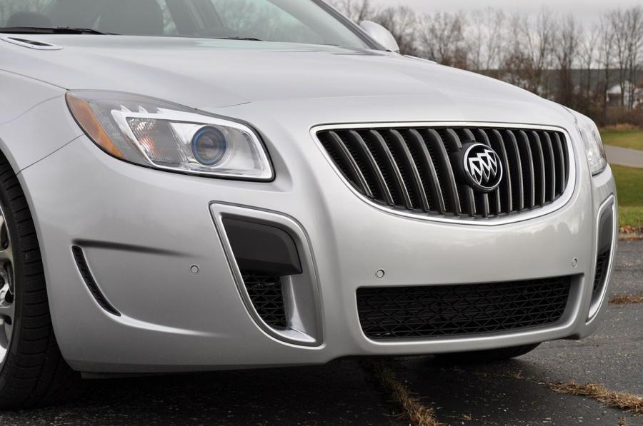  Buick Regal GS 2012 года  (фото 50 из 90)